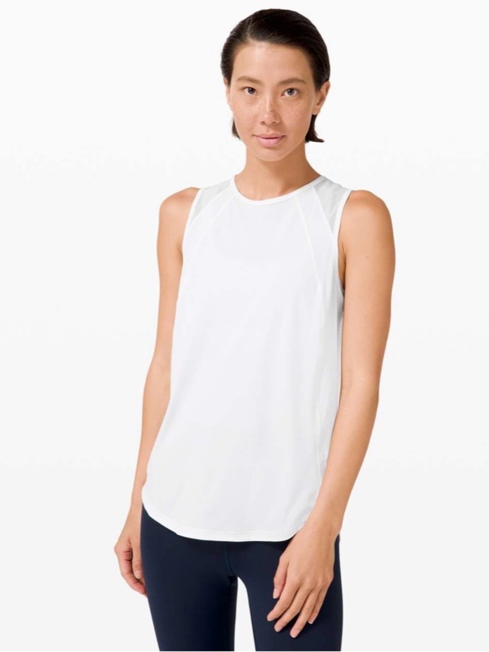 Lululemon sculpt tank mesh reflective white running W1CS9S fits like a 12 large
